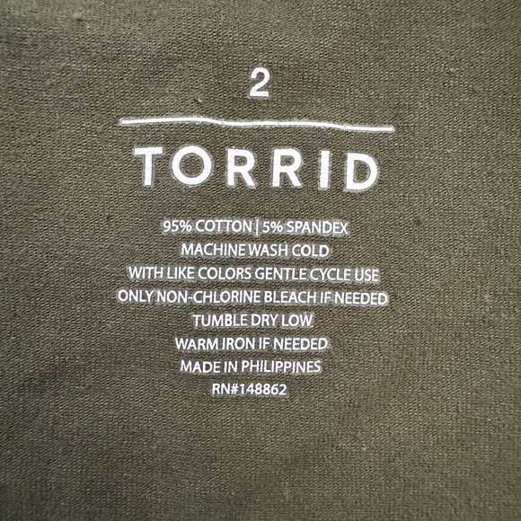 Torrid Foxy Twist Tube Top Tee Olive Green Torrid Size 2 - Picture 5 of 9